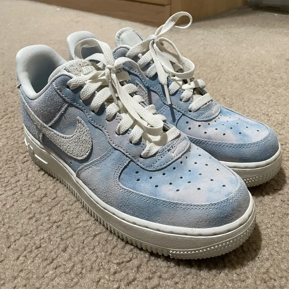 Nike AirForce 1s - Picture 1 of 4